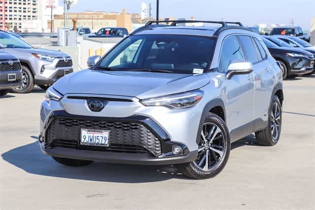 2023 Toyota Corolla Cross XSE -
                Los Angeles, CA