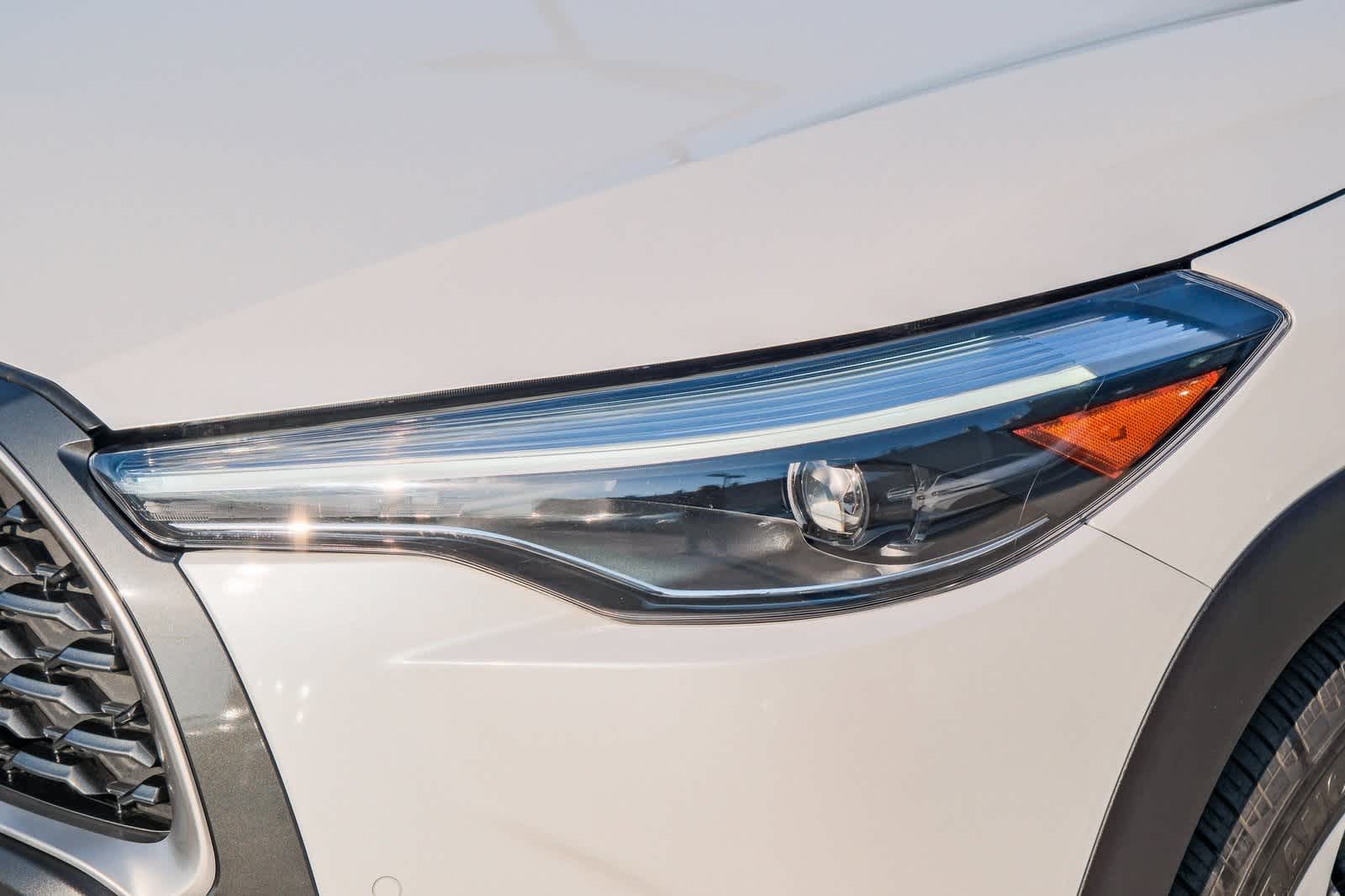 Thumbnail: 2023 Toyota Corolla Cross - 10
