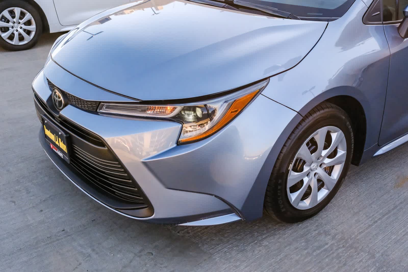 Thumbnail: 2023 Toyota Corolla - 12