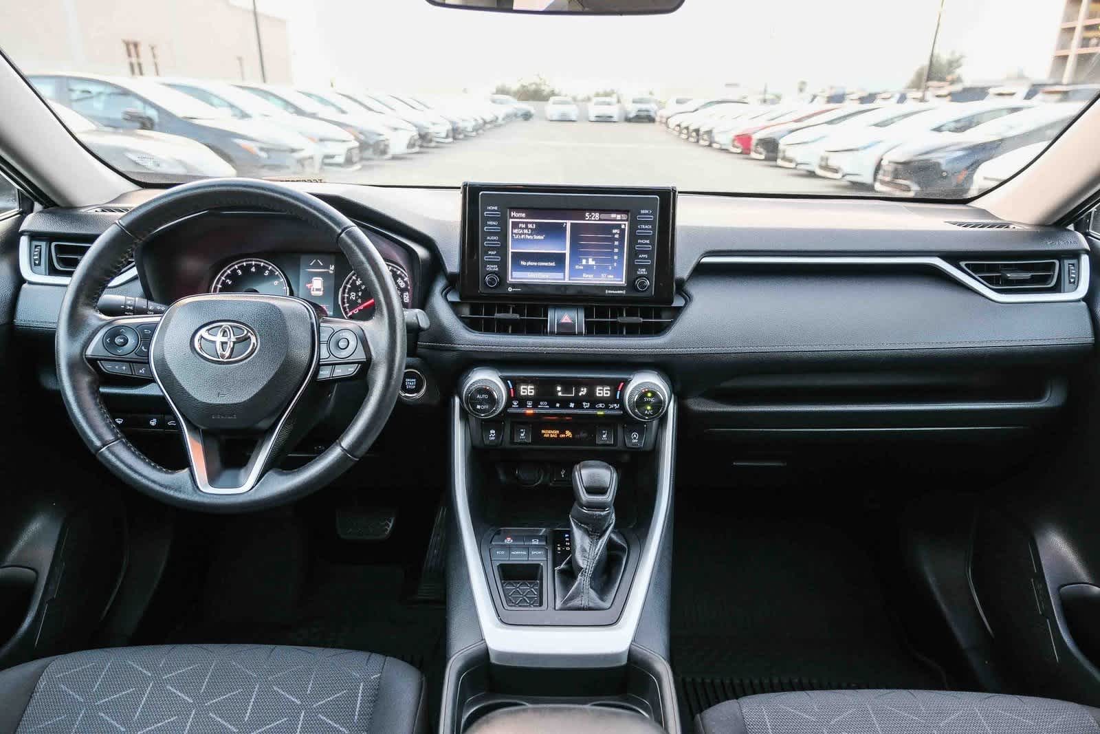 Thumbnail: 2021 Toyota RAV4 - 13