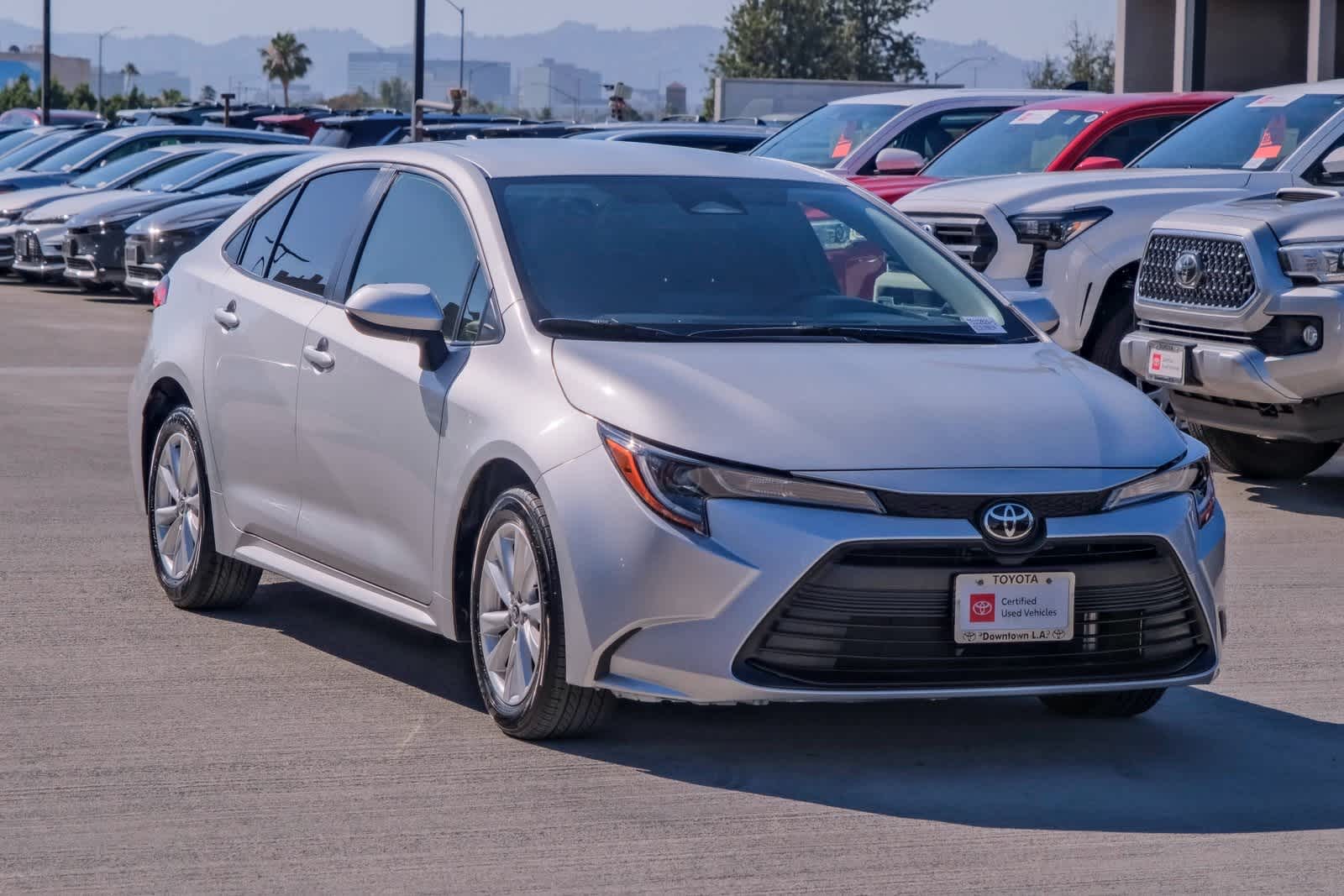 Thumbnail: 2024 Toyota Corolla - 3