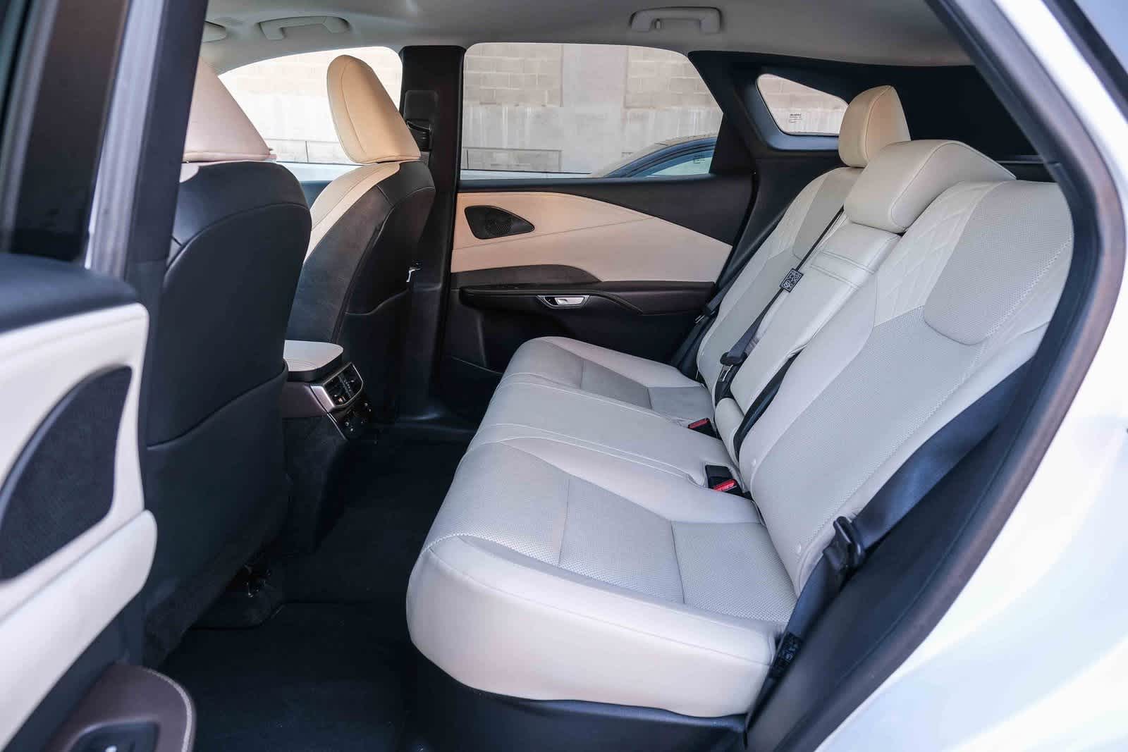 Thumbnail: 2024 Lexus RX - 18