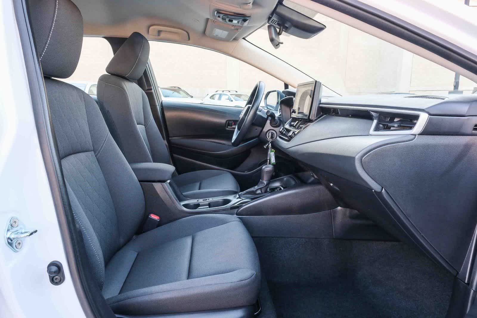 Thumbnail: 2025 Toyota Corolla - 18