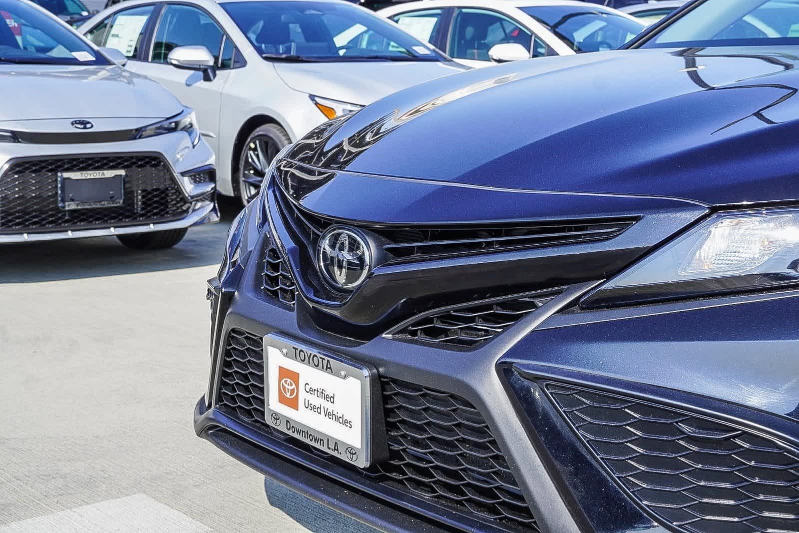 2024 Toyota Camry SE 12