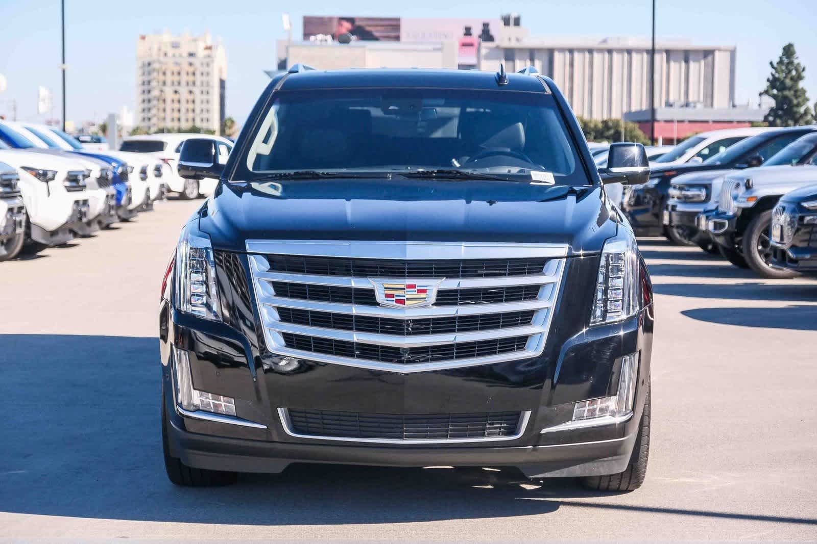 Thumbnail: 2019 Cadillac Escalade - 2