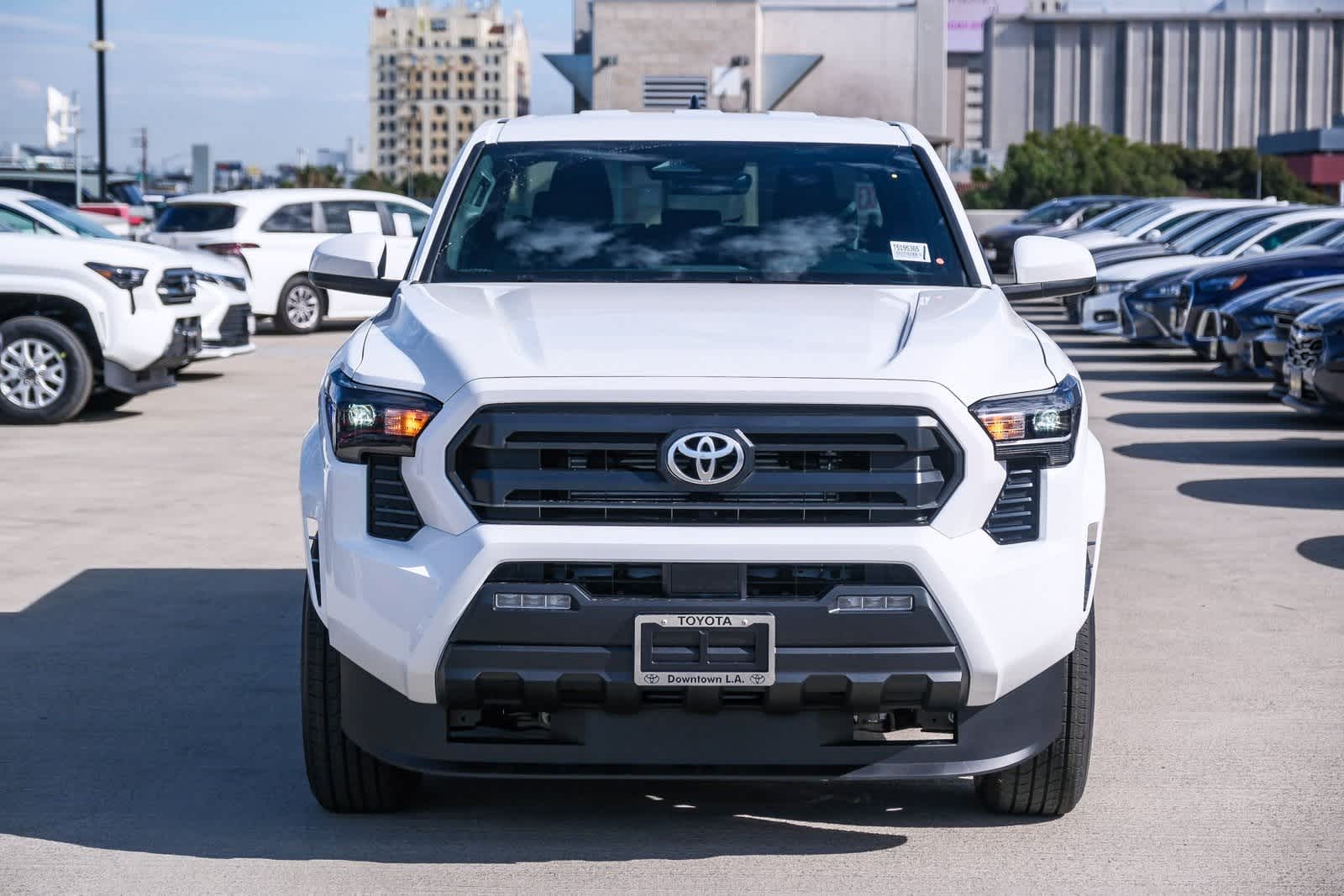 Thumbnail: 2025 Toyota Tacoma - 2