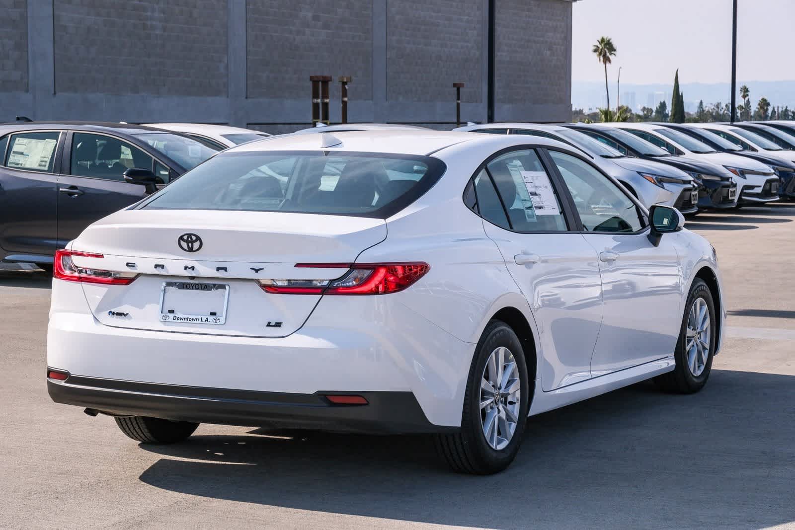 Thumbnail: 2026 Toyota Camry - 4