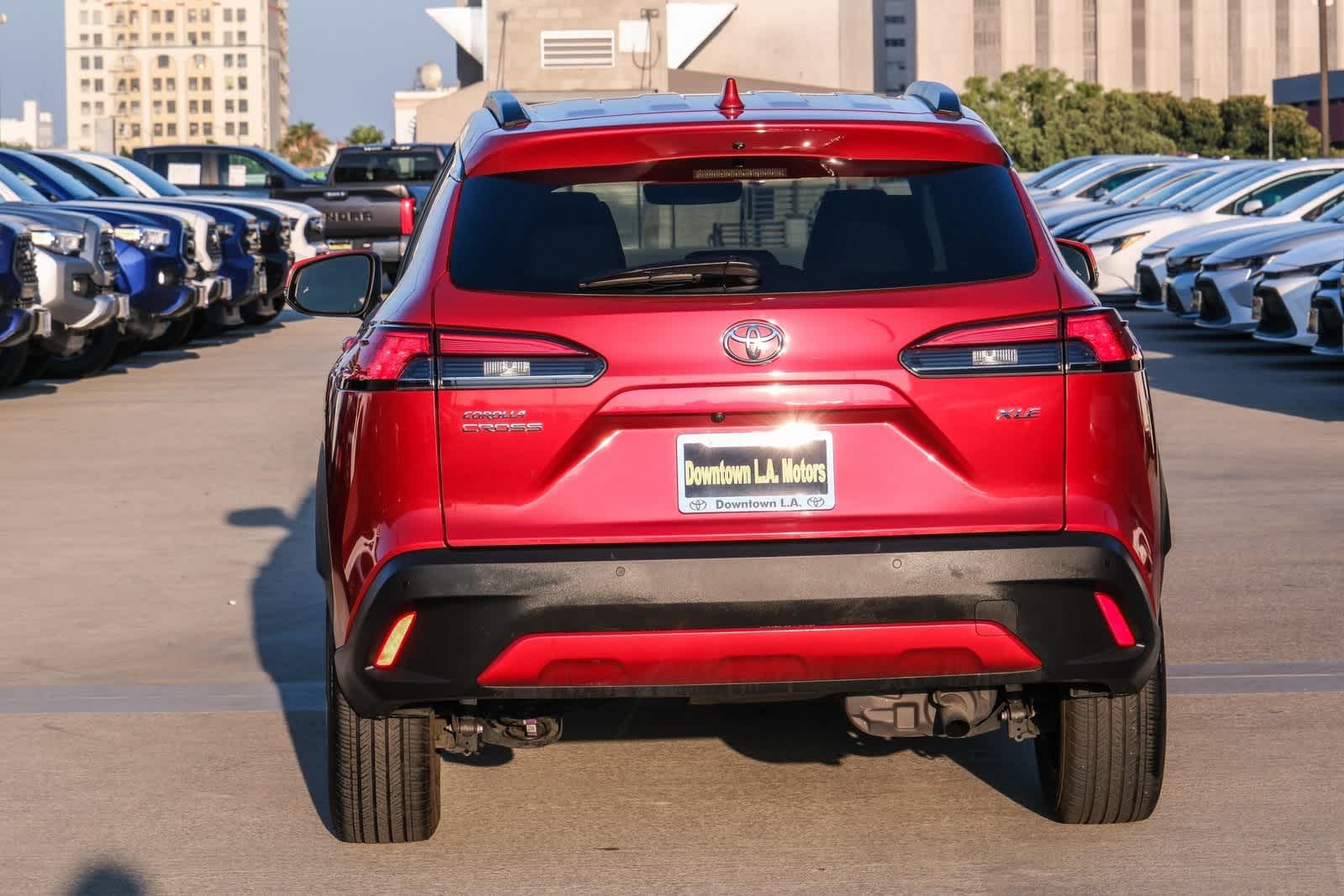 Thumbnail: 2023 Toyota Corolla Cross - 3