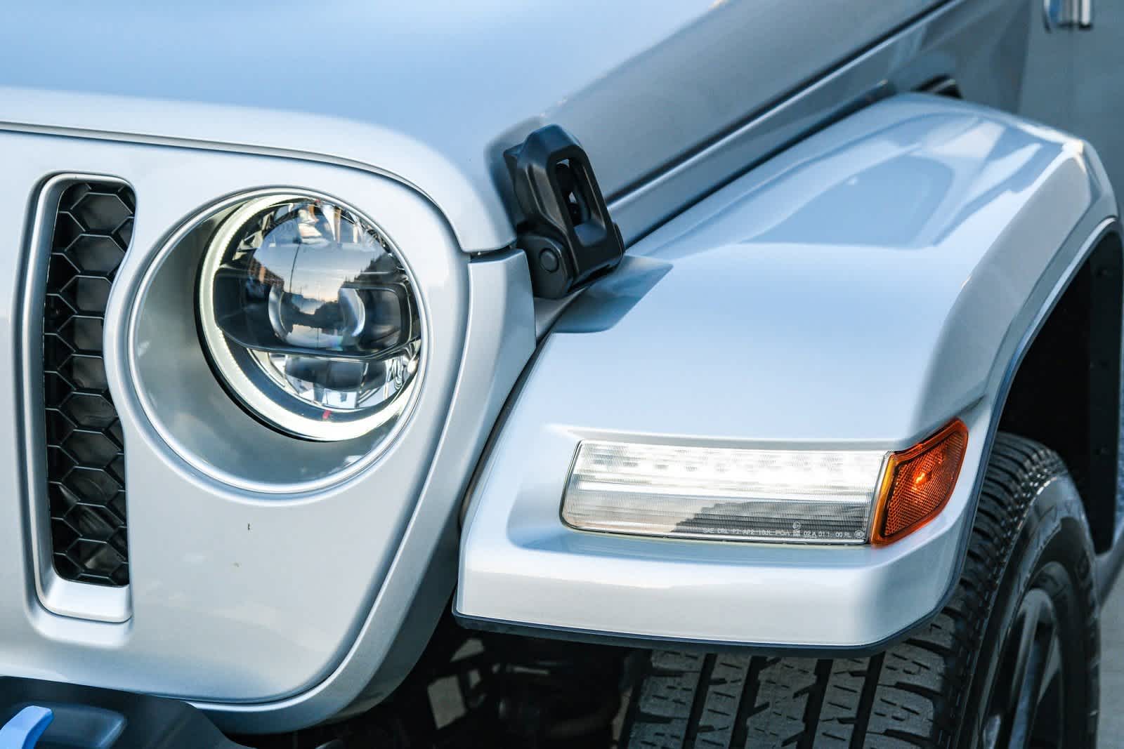 Thumbnail: 2023 Jeep Wrangler - 11