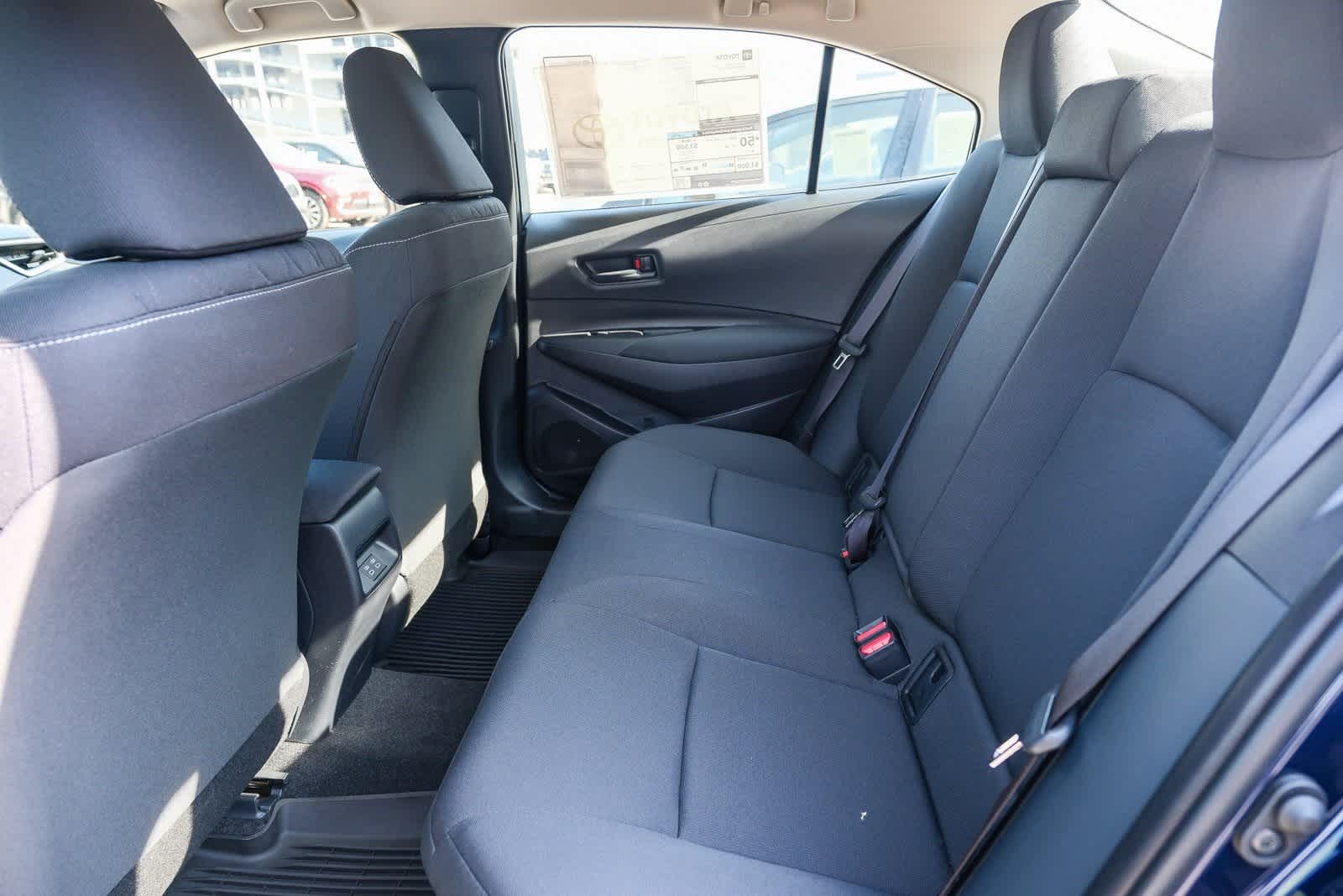 Thumbnail: 2025 Toyota Corolla - 17