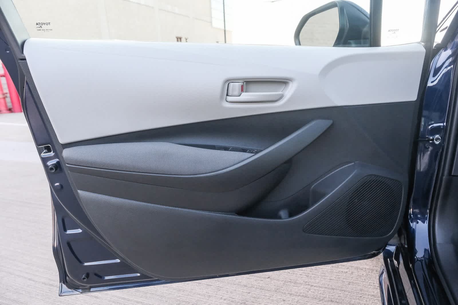 Thumbnail: 2025 Toyota Corolla - 22