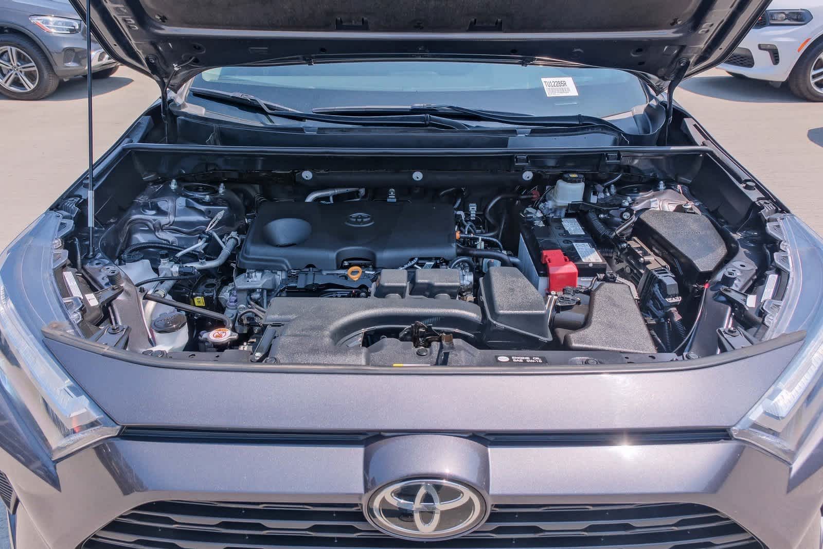 Thumbnail: 2022 Toyota RAV4 - 27