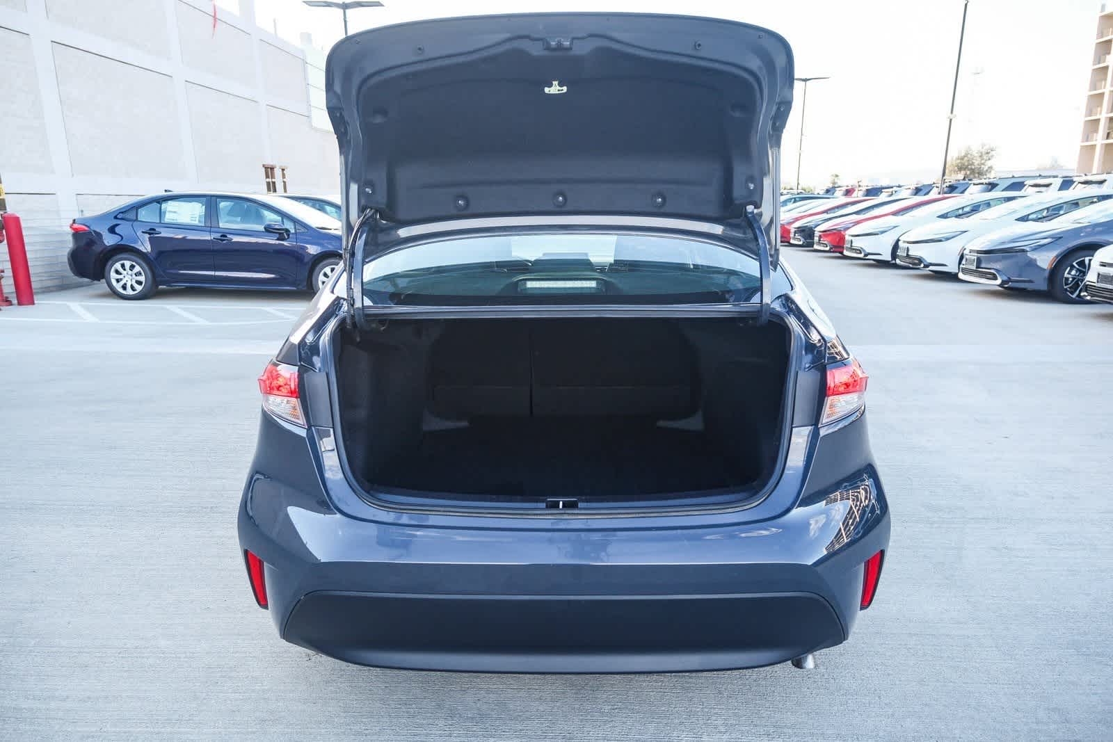 Thumbnail: 2024 Toyota Corolla - 27