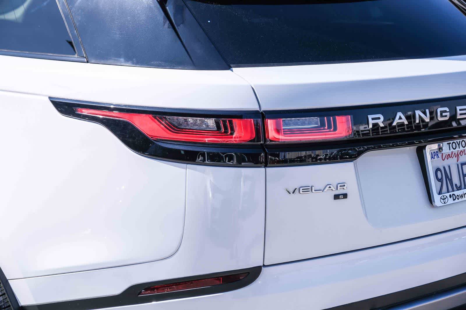 Thumbnail: 2021 Land Rover Range Rover Velar - 7