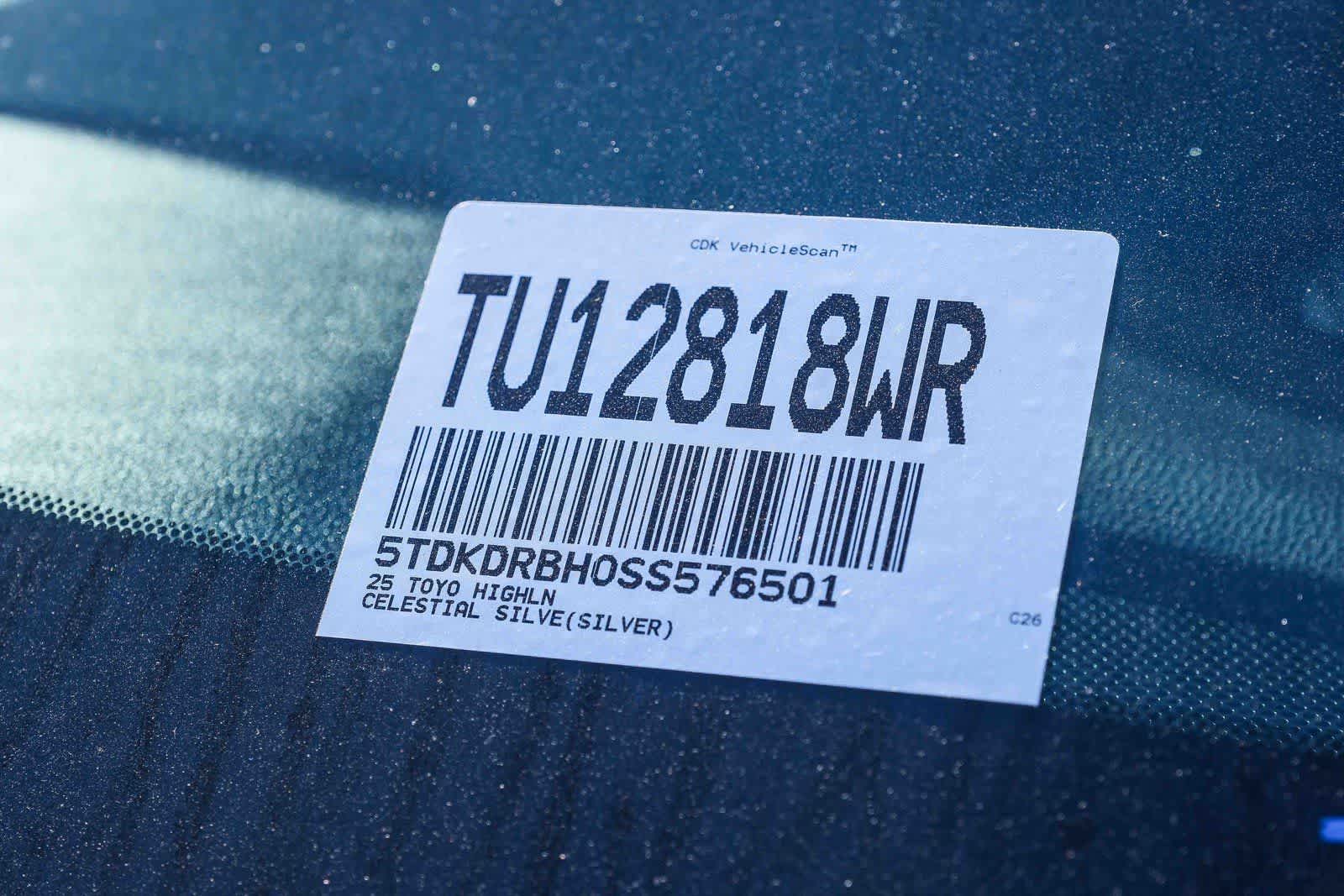 Thumbnail: 2025 Toyota Highlander - 25