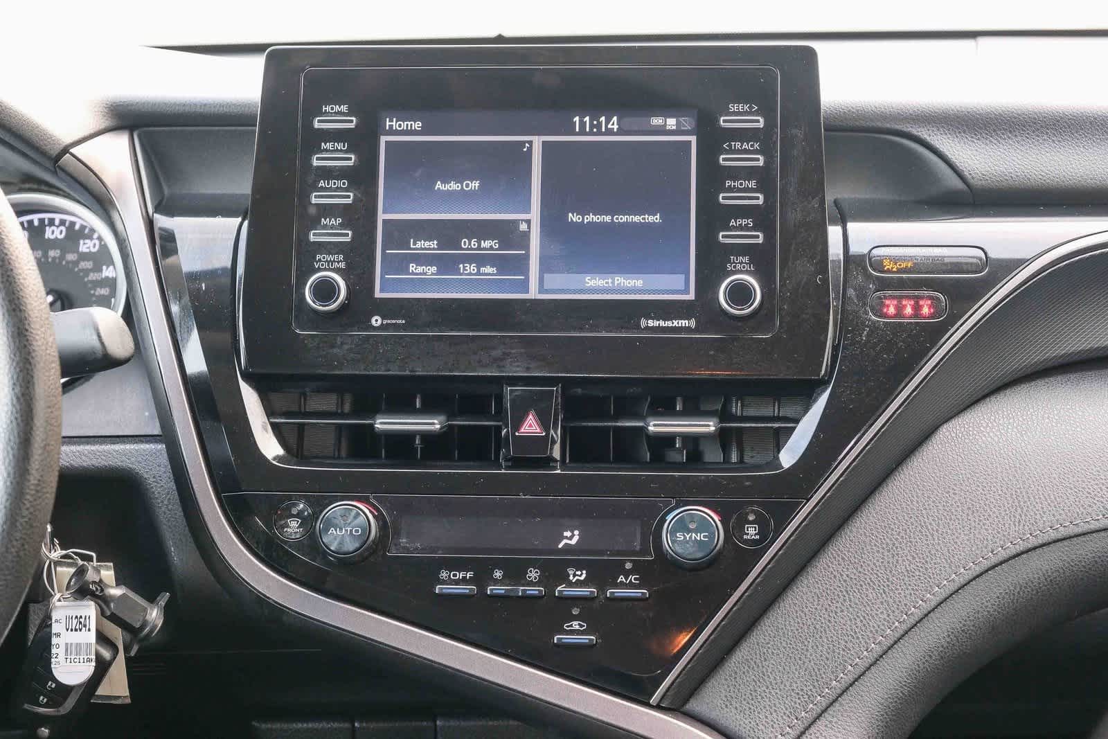 Thumbnail: 2022 Toyota Camry - 14