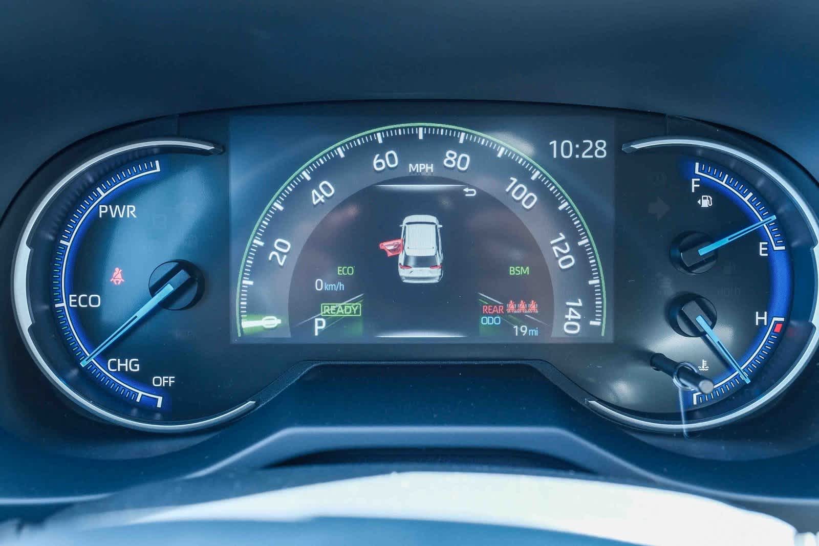 Thumbnail: 2025 Toyota RAV4 - 25