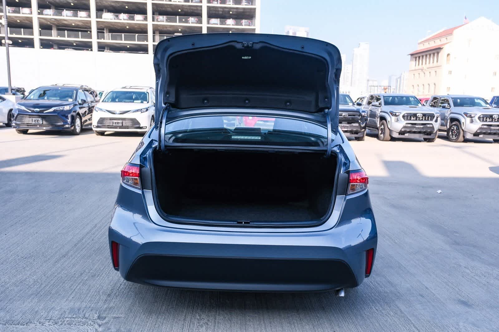 Thumbnail: 2025 Toyota Corolla - 26