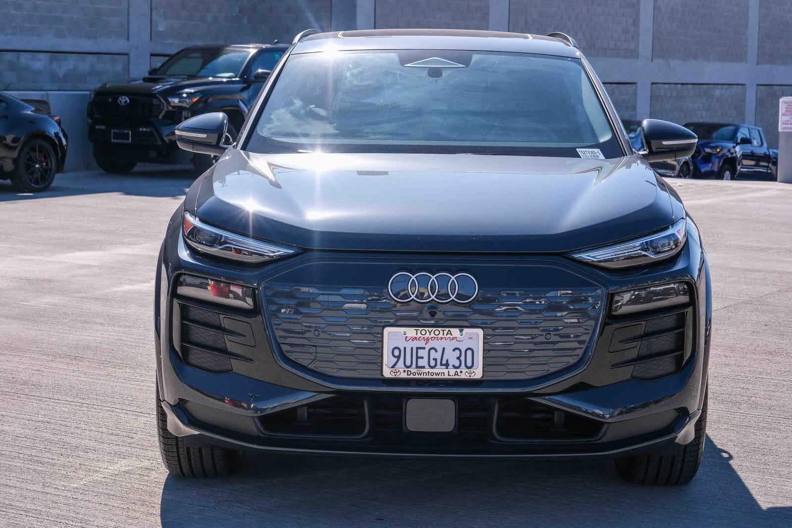 Thumbnail: 2025 Audi Q6 e-tron - 2