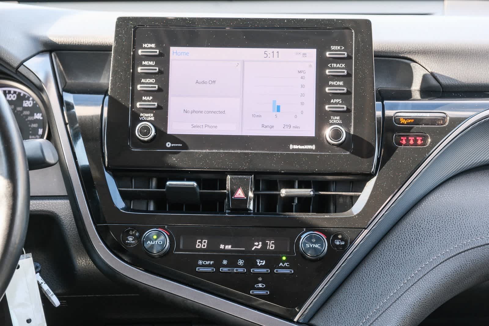 Thumbnail: 2022 Toyota Camry - 14