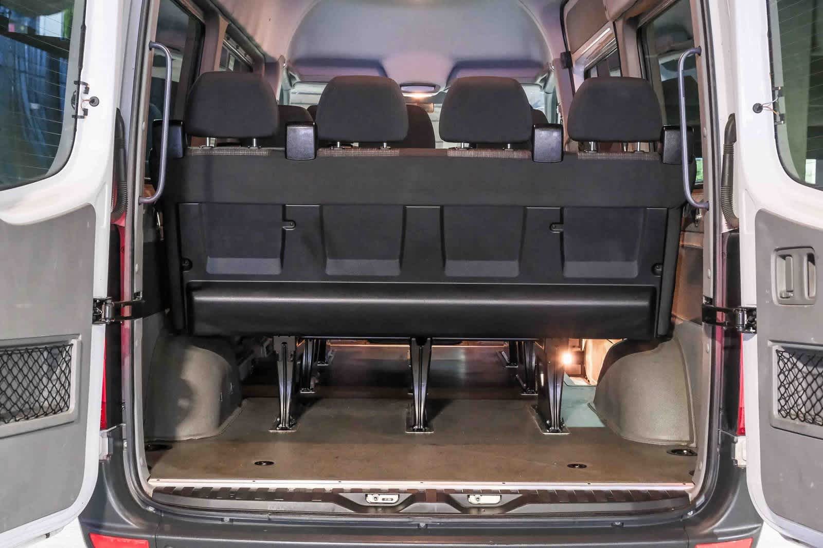 Thumbnail: 2016 Mercedes-Benz Sprinter - 27