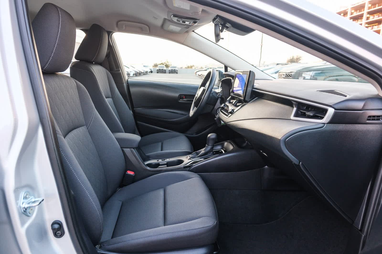 Thumbnail: 2025 Toyota Corolla - 18