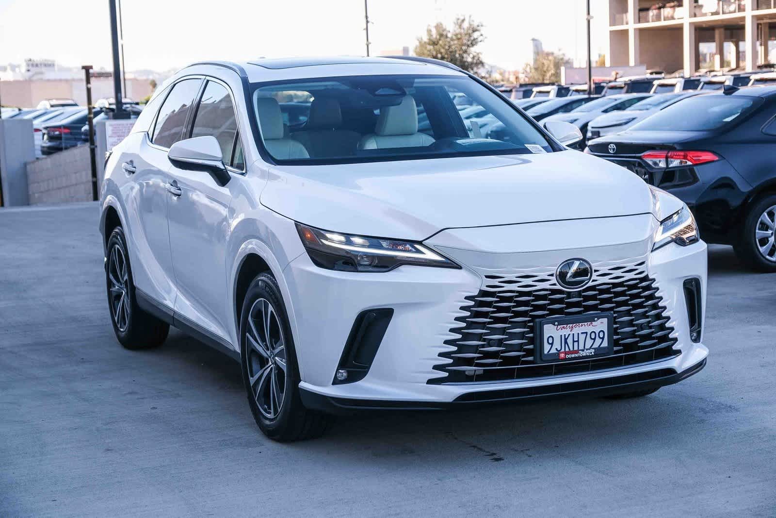 Thumbnail: 2024 Lexus RX - 3