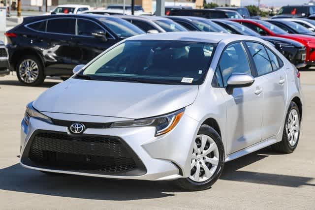 2022 Toyota Corolla LE -
                Los Angeles, CA