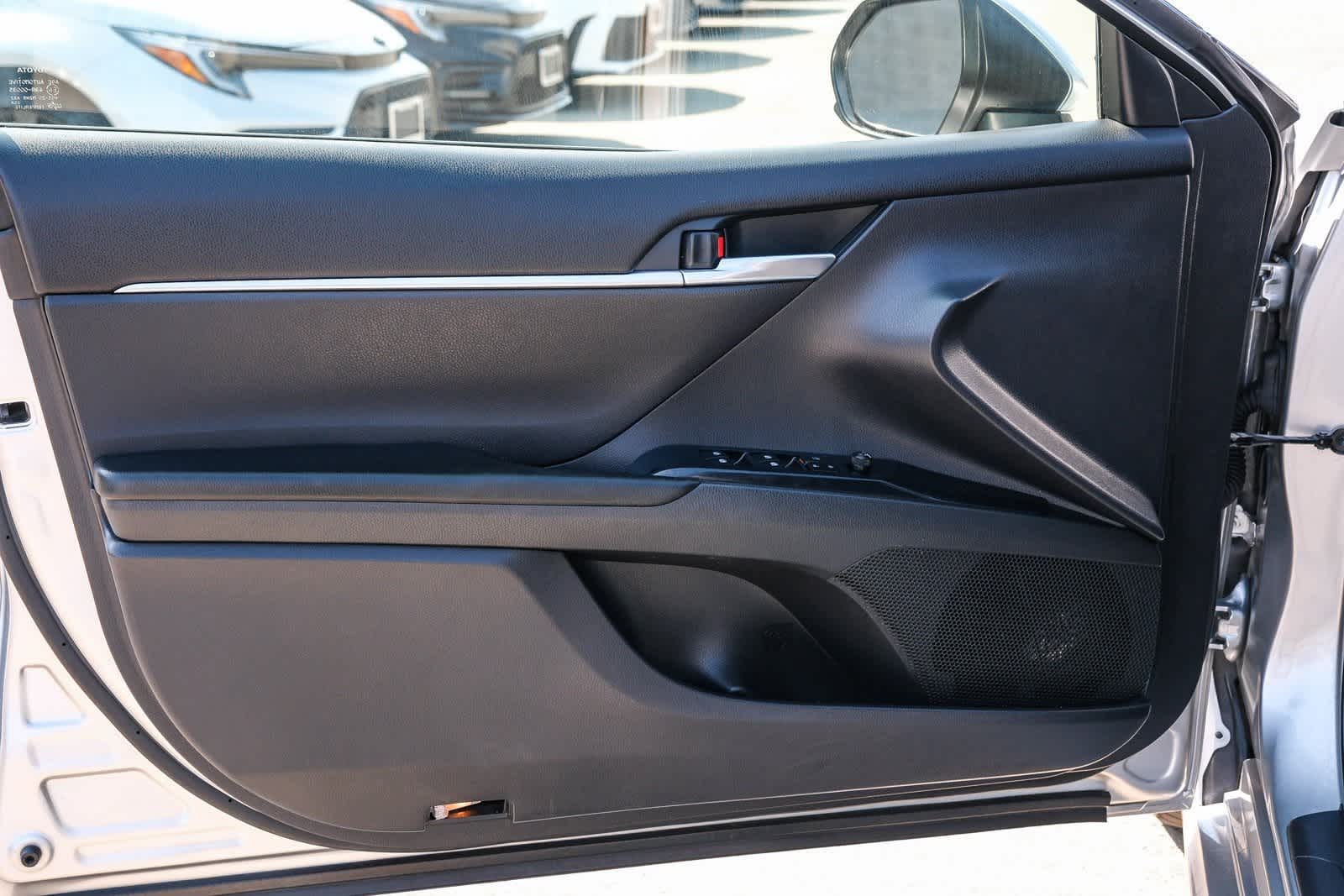 Thumbnail: 2018 Toyota Camry - 22