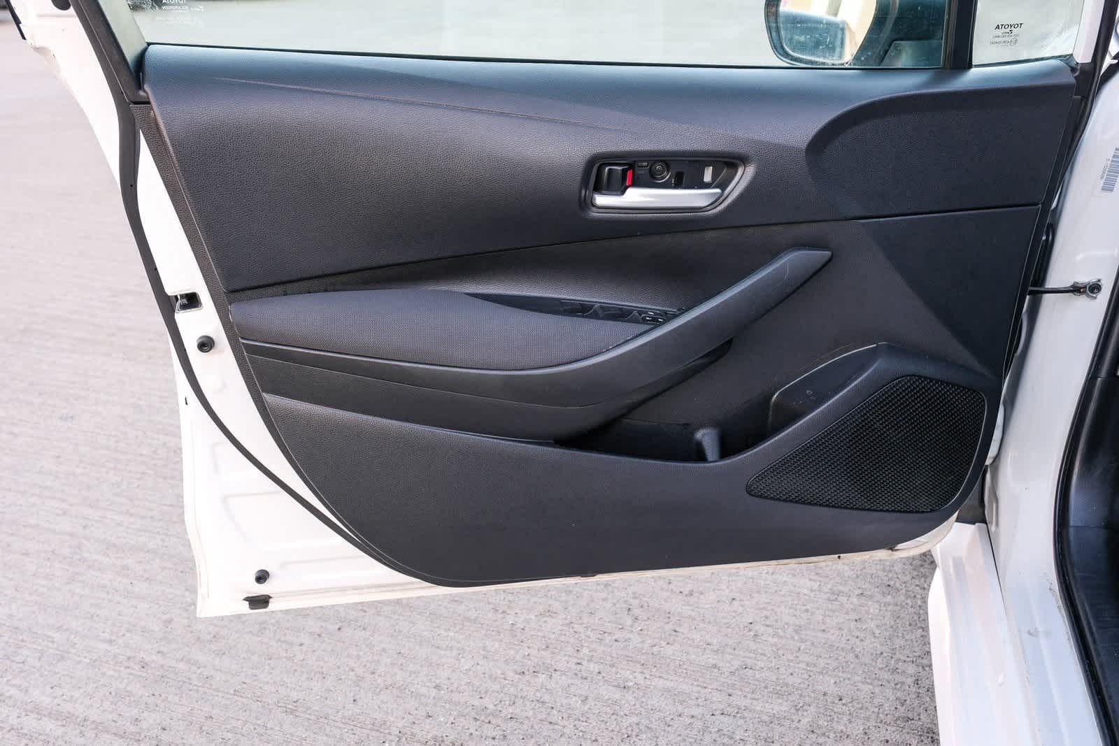 Thumbnail: 2021 Toyota Corolla - 22