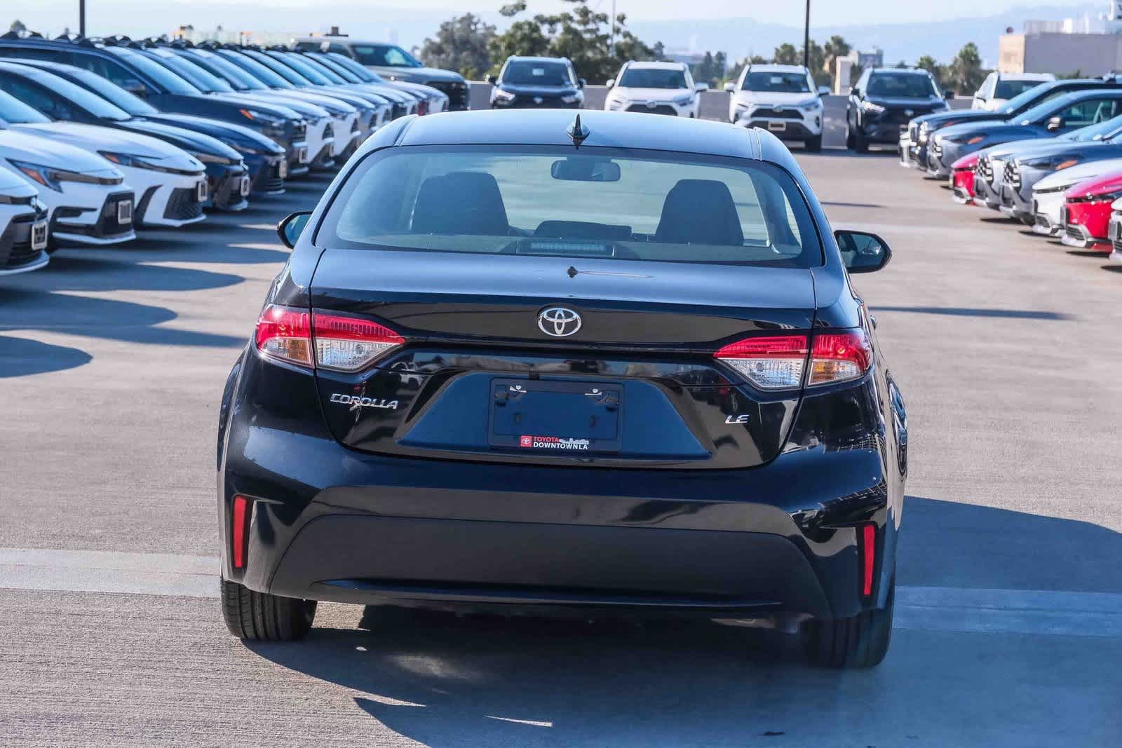 Thumbnail: 2022 Toyota Corolla - 5