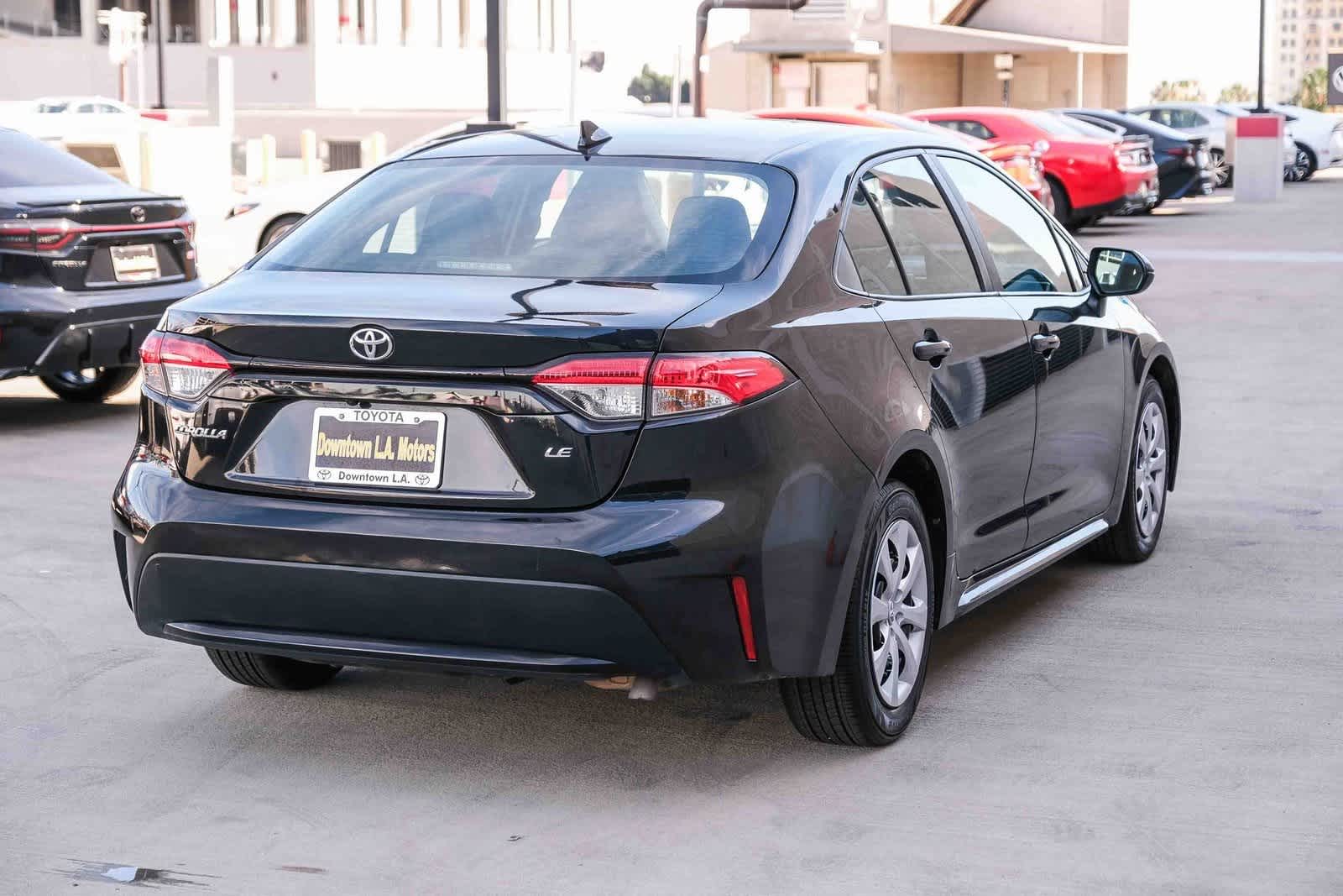 Thumbnail: 2022 Toyota Corolla - 4