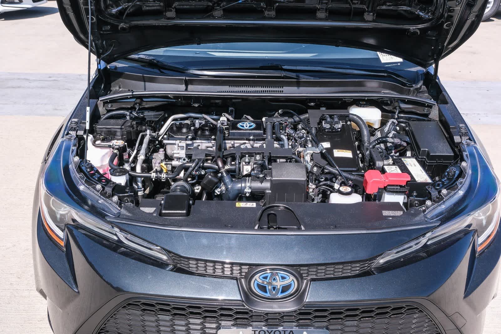 Thumbnail: 2022 Toyota Corolla - 28