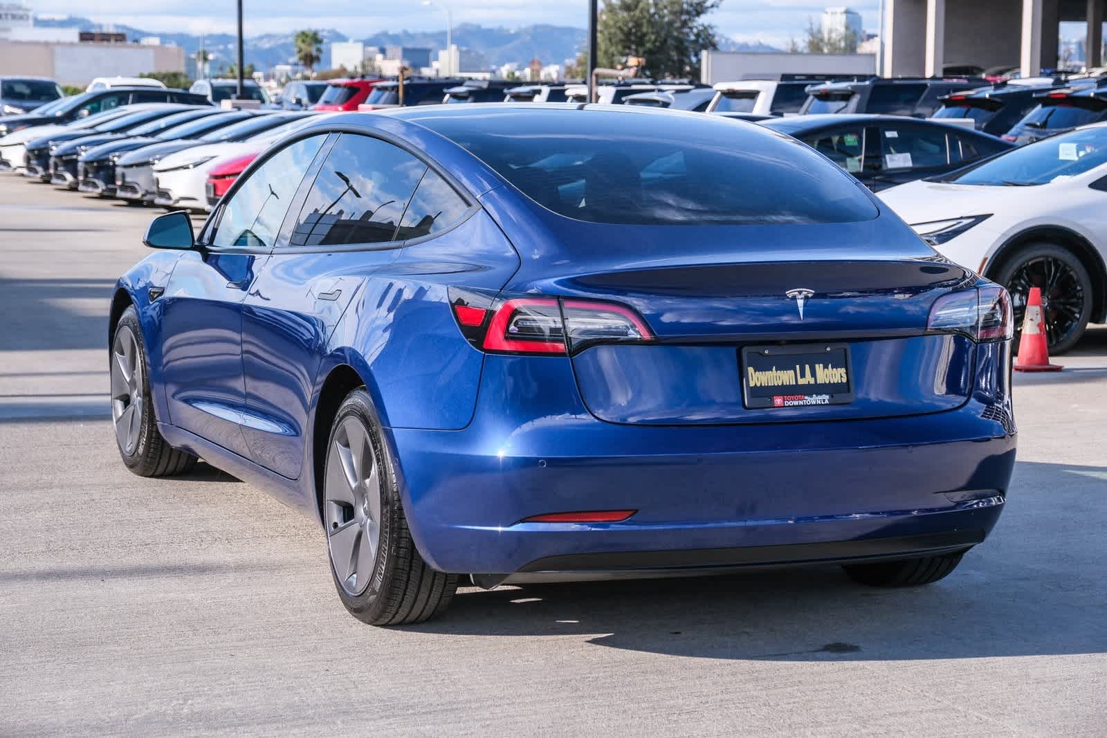 Thumbnail: 2021 Tesla Model 3 - 6