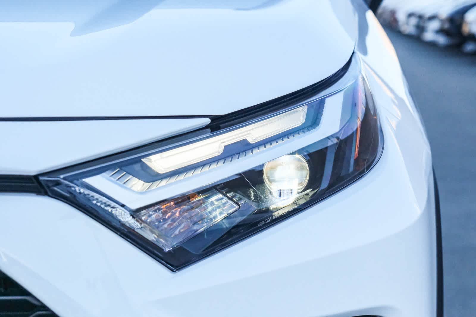 Thumbnail: 2024 Toyota RAV4 - 7
