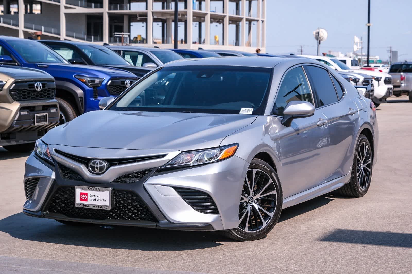 Thumbnail: 2018 Toyota Camry - 1