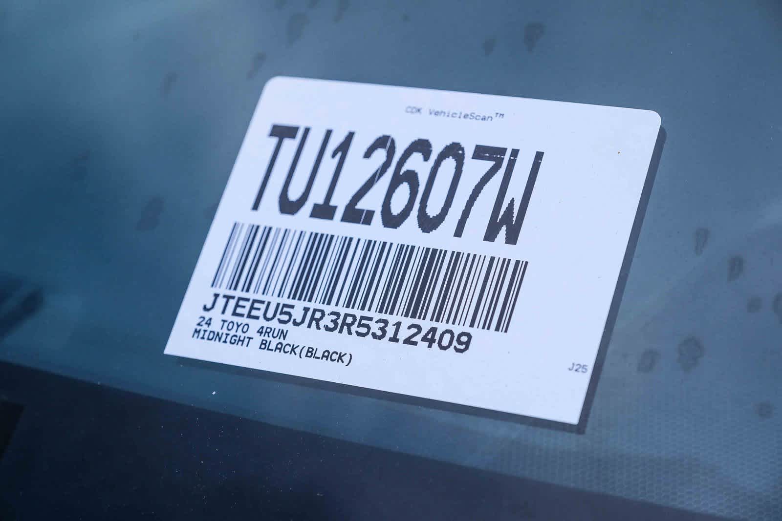 Thumbnail: 2024 Toyota 4Runner - 27