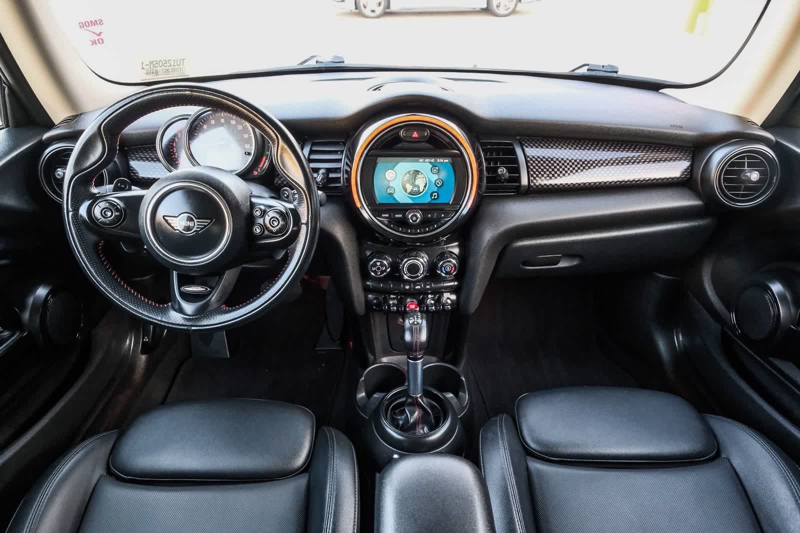 Thumbnail: 2019 MINI Cooper Hardtop - 13