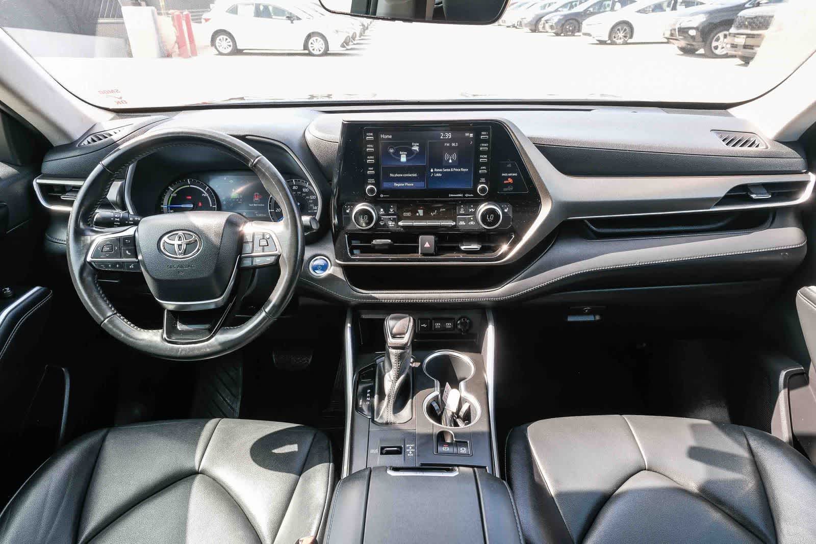 Thumbnail: 2021 Toyota Highlander - 13