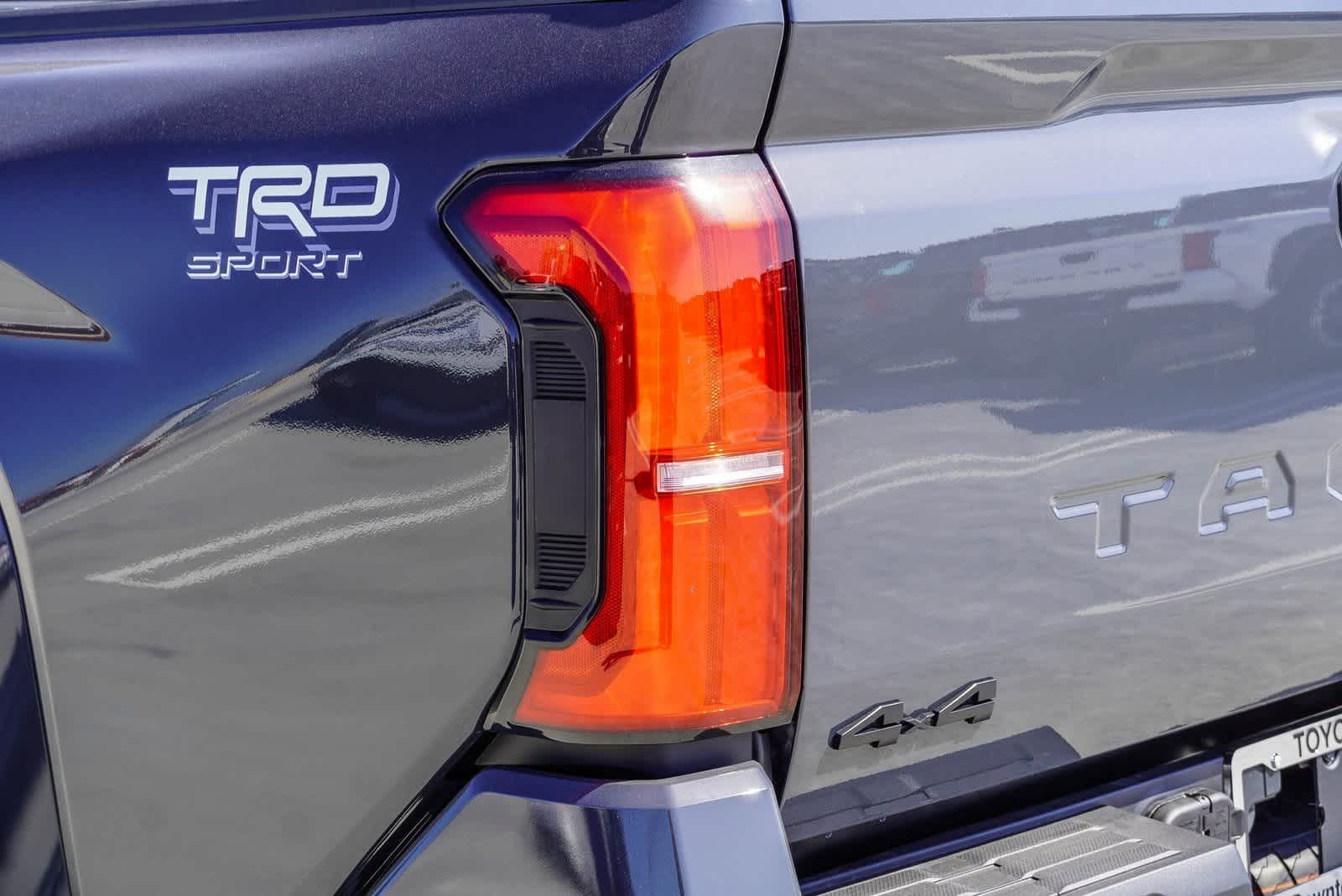 2025 Toyota Tacoma TRD Sport 7