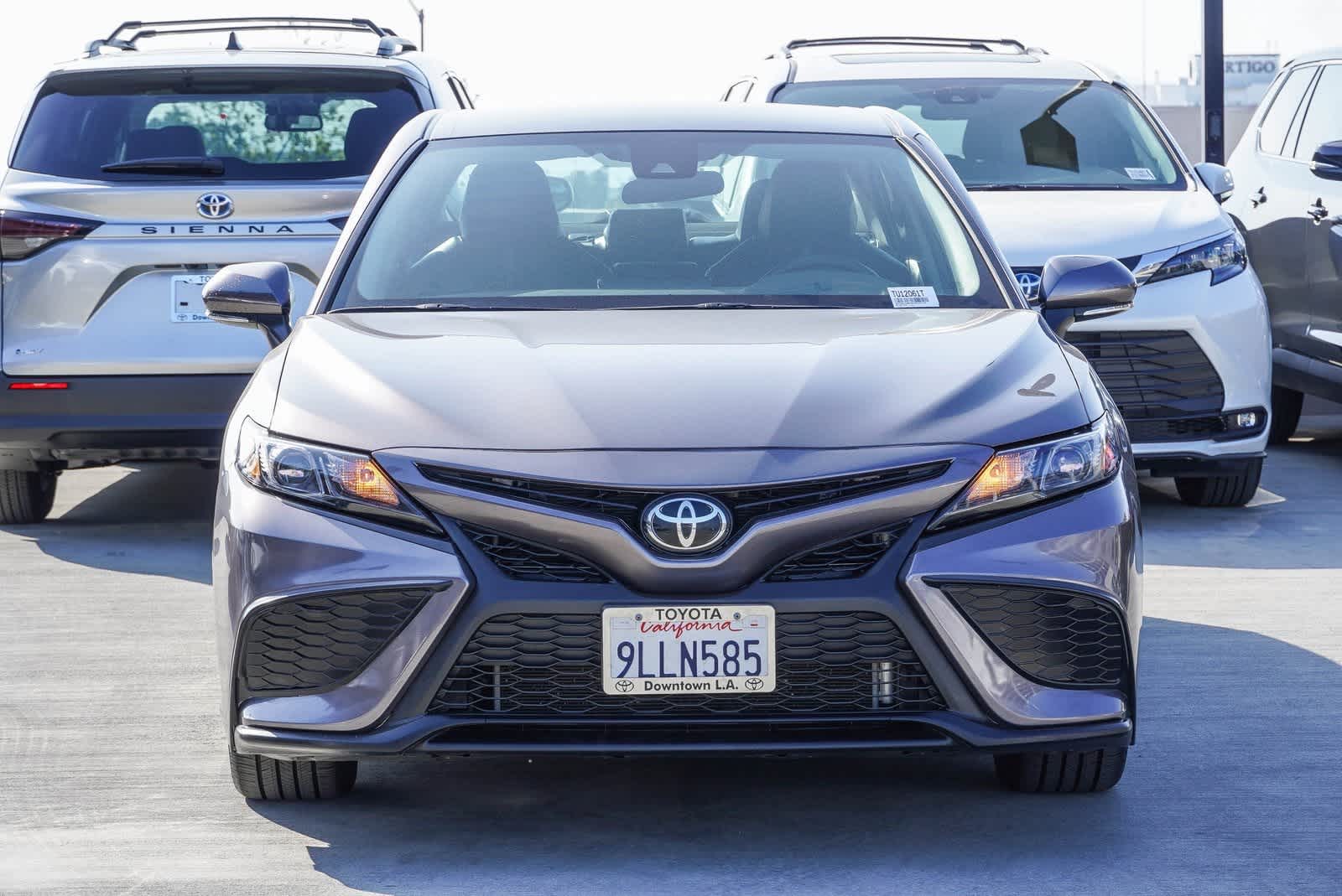 2024 Toyota Camry SE 2