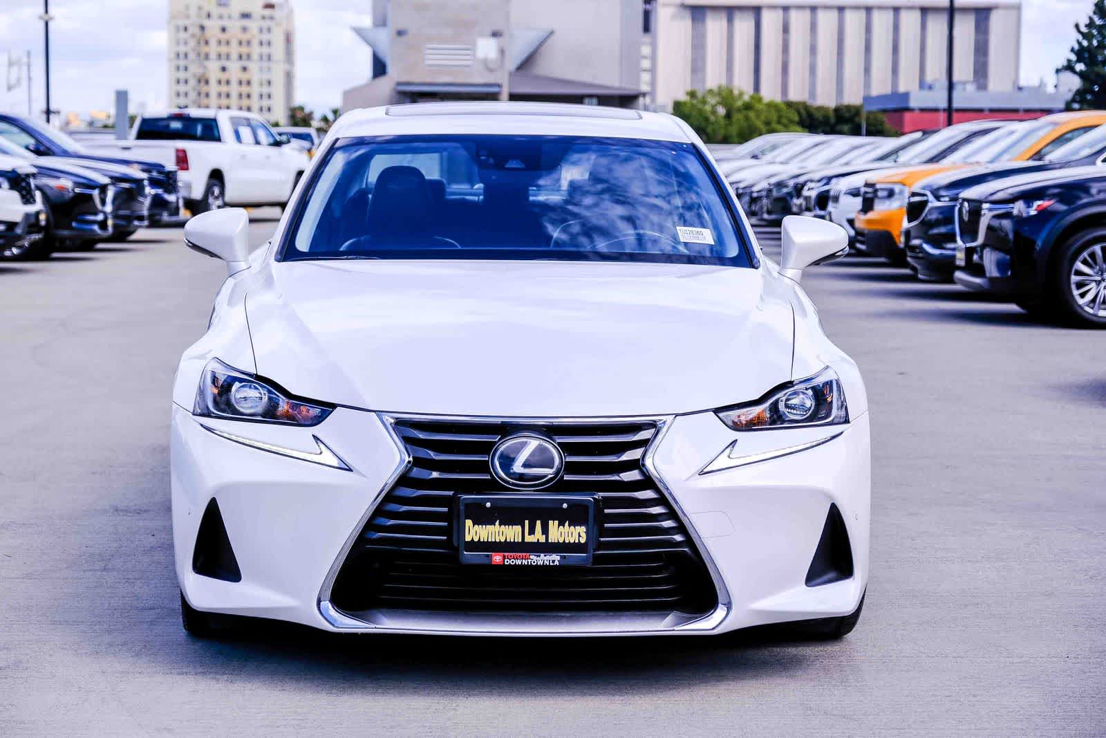 Thumbnail: 2018 Lexus IS - 2
