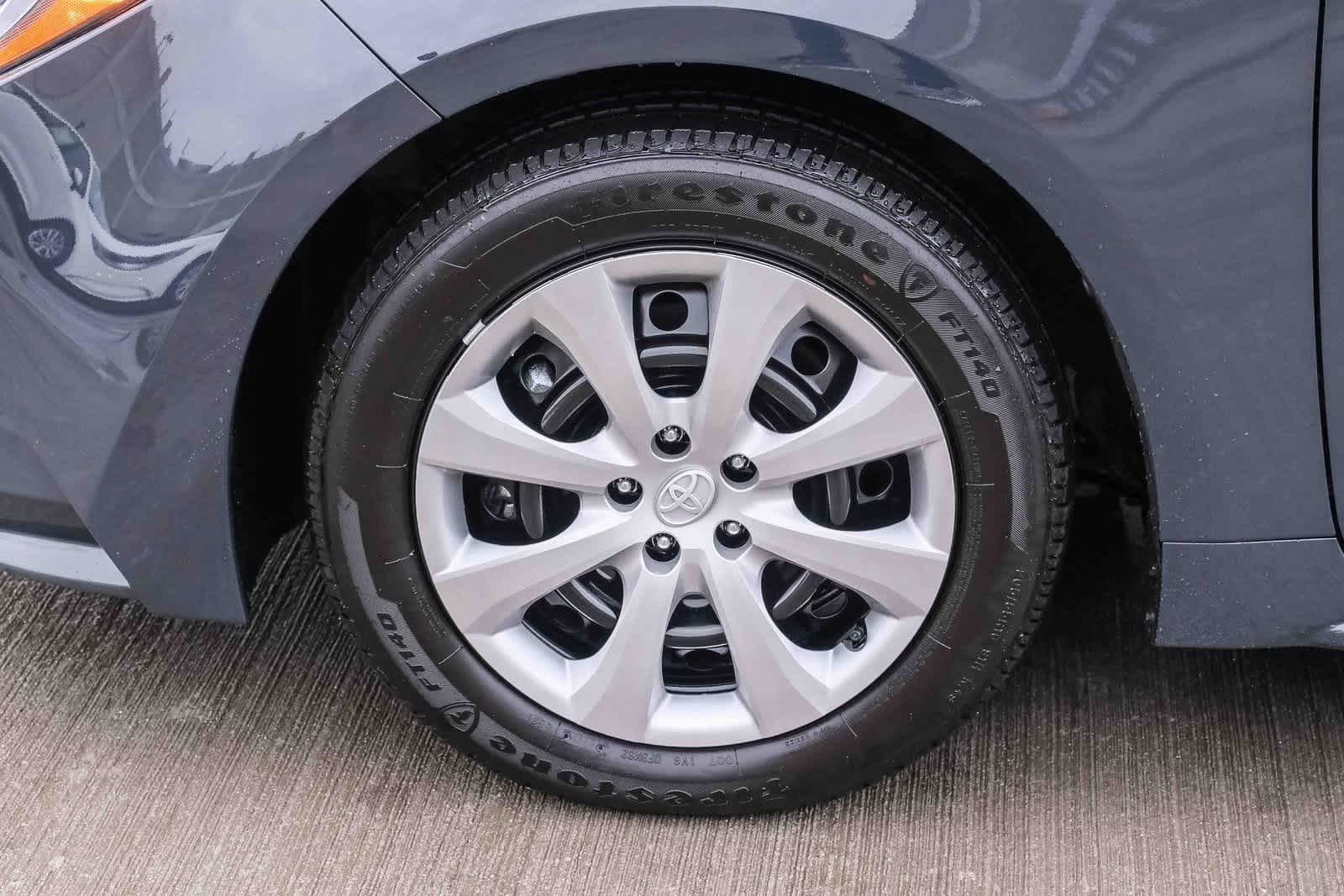 Thumbnail: 2025 Toyota Corolla - 10