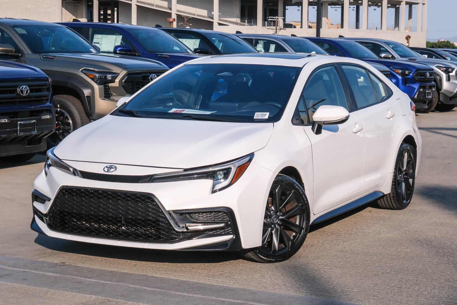 Thumbnail: 2024 Toyota Corolla - 1