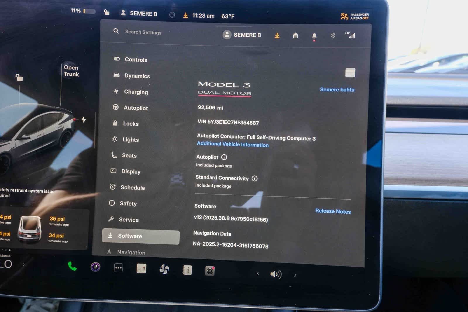 Thumbnail: 2022 Tesla Model 3 - 23