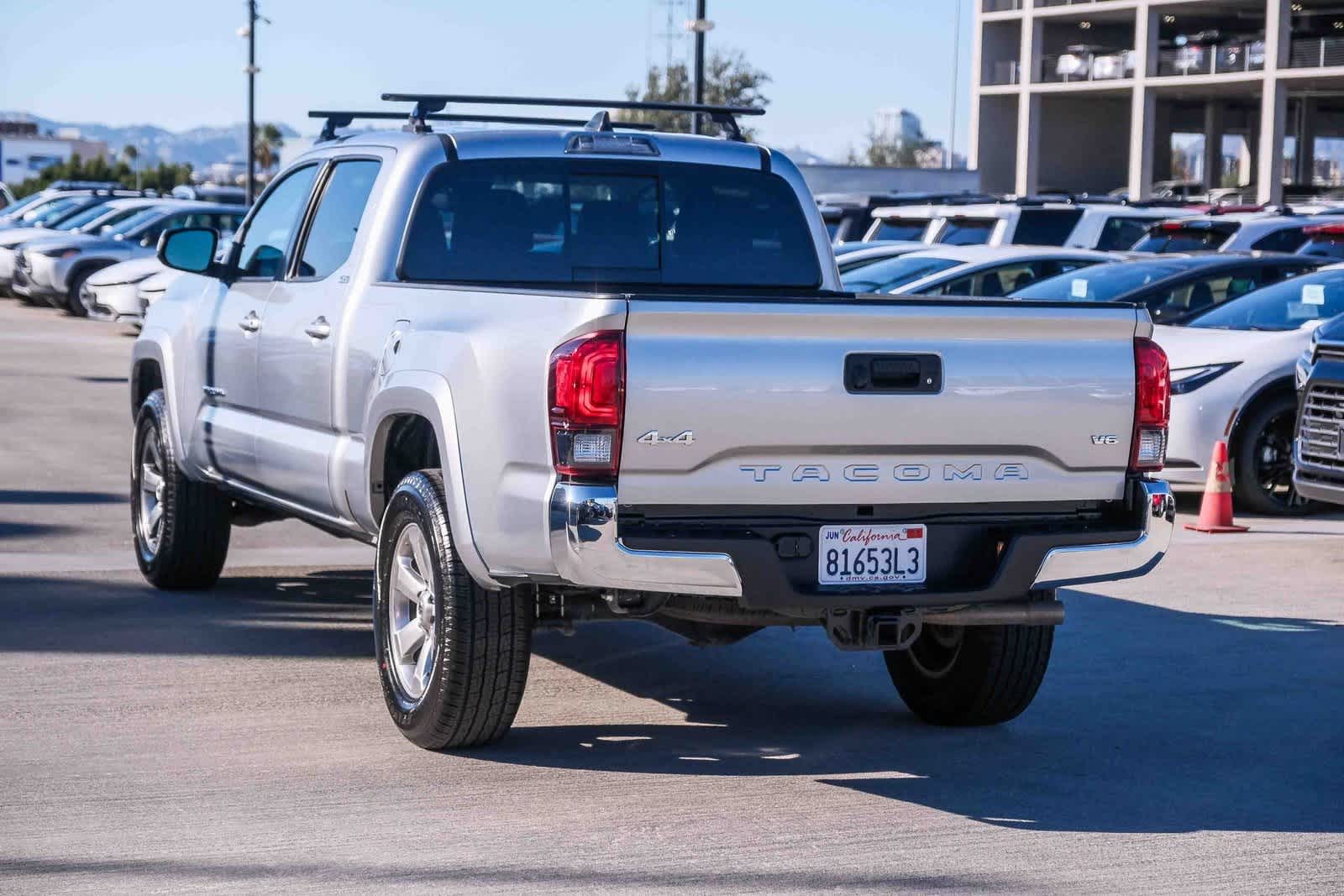 Thumbnail: 2022 Toyota Tacoma - 6