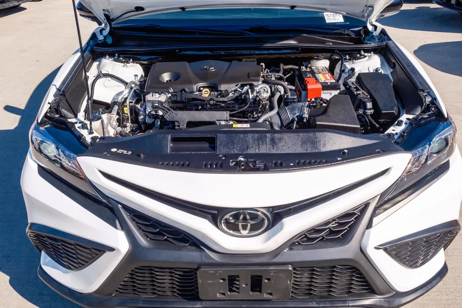 Thumbnail: 2023 Toyota Camry - 28