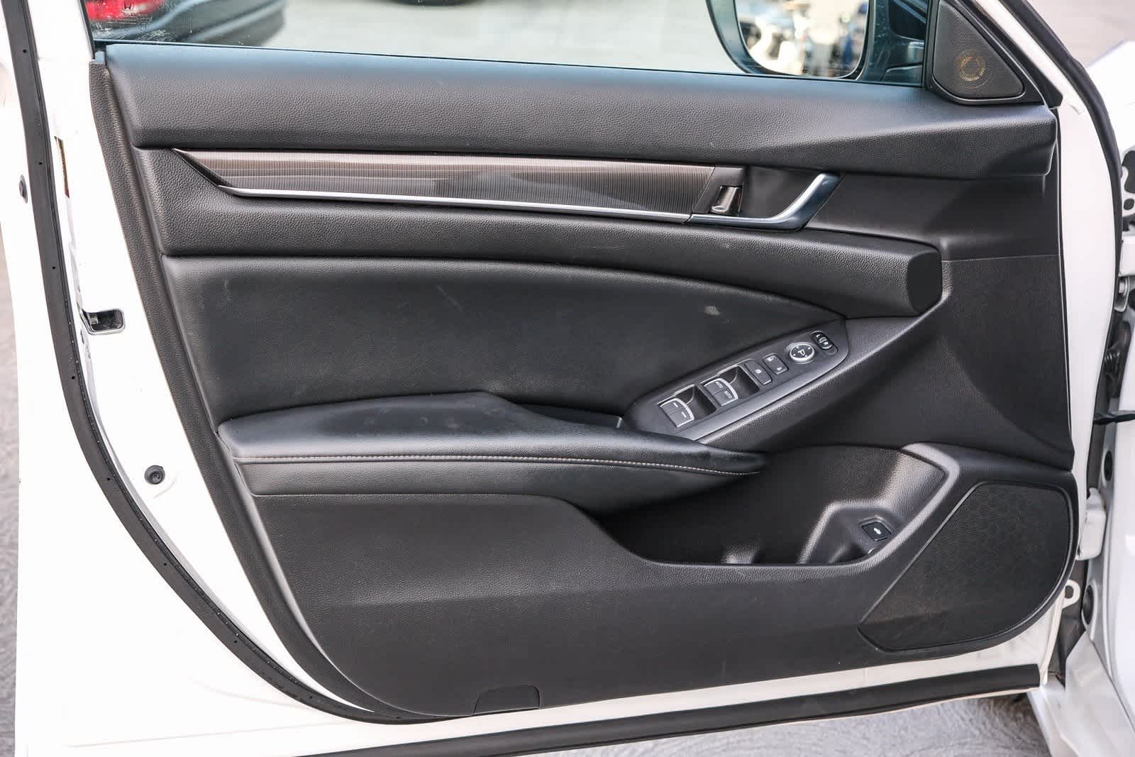 Thumbnail: 2021 Honda Accord - 18
