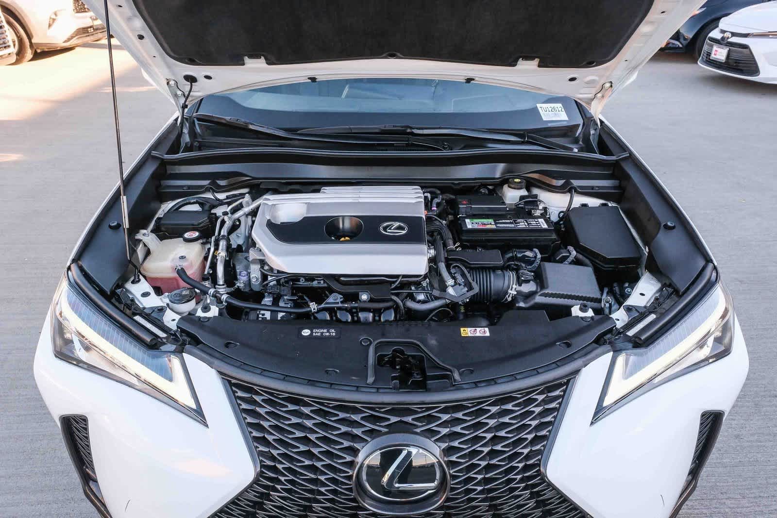 Thumbnail: 2019 Lexus UX - 28