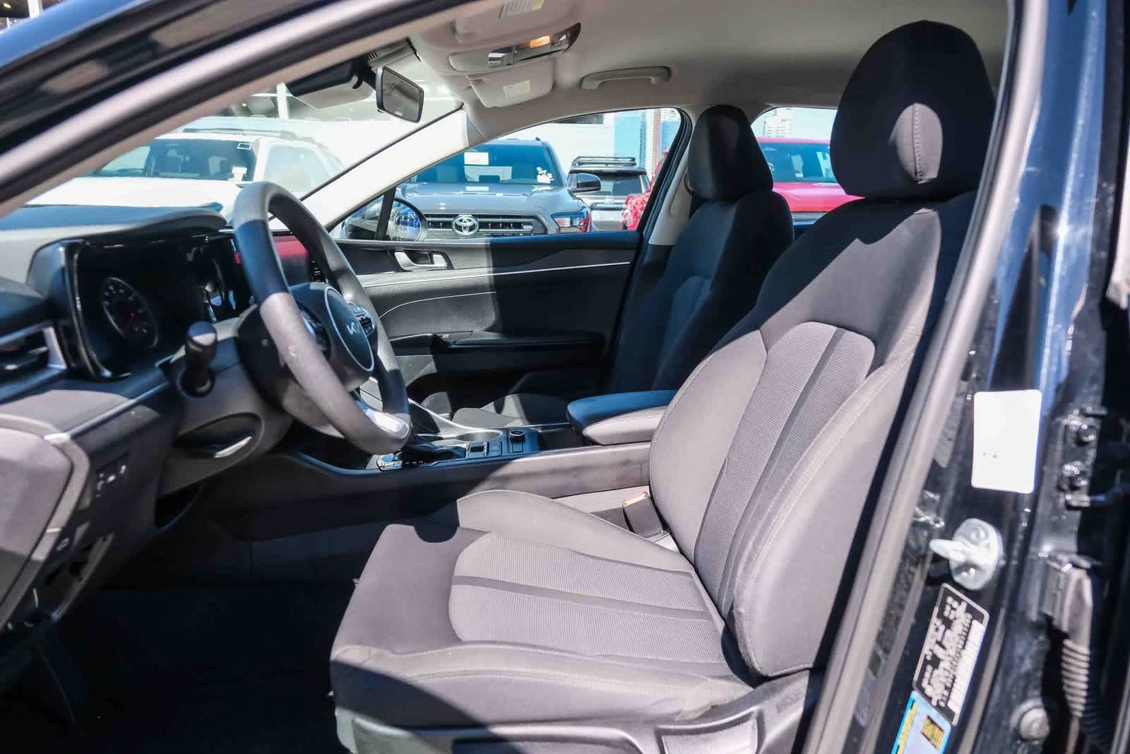 Thumbnail: 2022 Kia K5 - 20